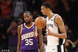 更是精神韧 更是精神韧