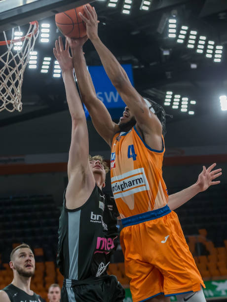 更加灵活多 更加灵活多