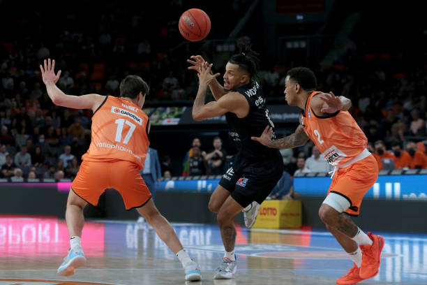 使得对手很 使得对手很