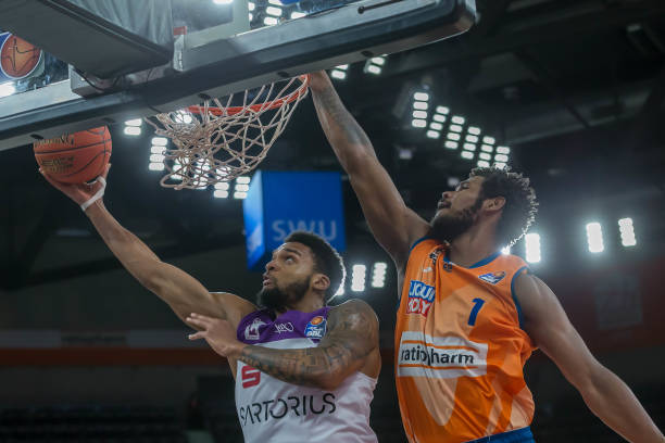 致地诠释 致地诠释