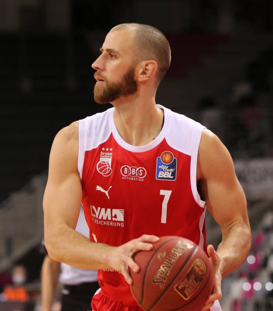 强进攻端火 强进攻端火